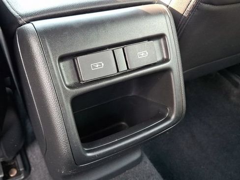 Used 2022 Honda Accord Sport image 11