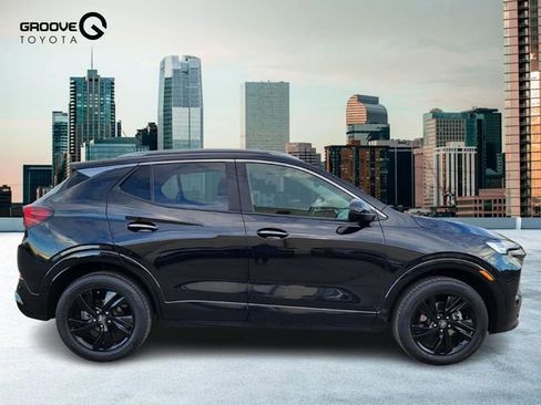 Used 2024 Buick Encore GX Sport Touring image 7