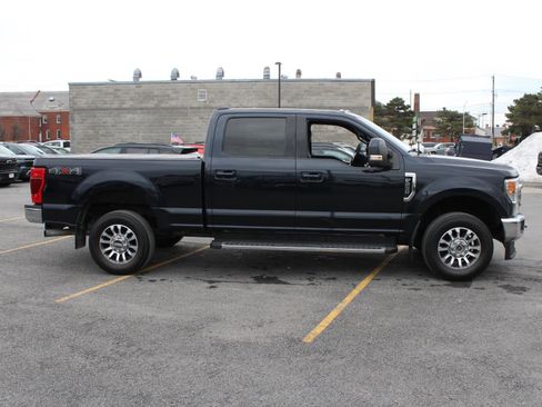 Used 2022 Ford F250 Lariat w/ Lariat Ultimate Package image 4
