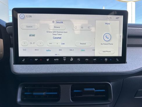 New 2025 Ford Maverick XLT w/ Equipment Group 301A image 30