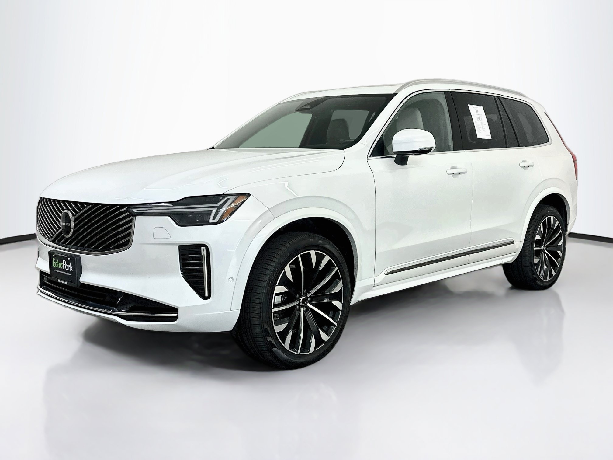 Used 2026 Volvo XC90 B6 Plus AWD/4WD image 3