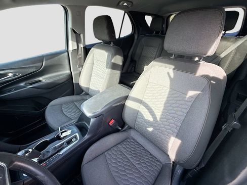 Used 2020 Chevrolet Equinox LT FWD image 20