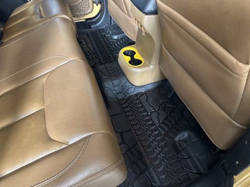 Used 2014 Jeep Wrangler Unlimited Rubicon w/ Max Tow Package image 19