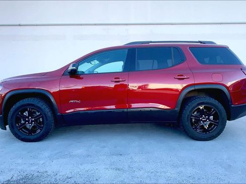 Used 2023 GMC Acadia AT4 w/ Technology Package AWD/4WD image 3