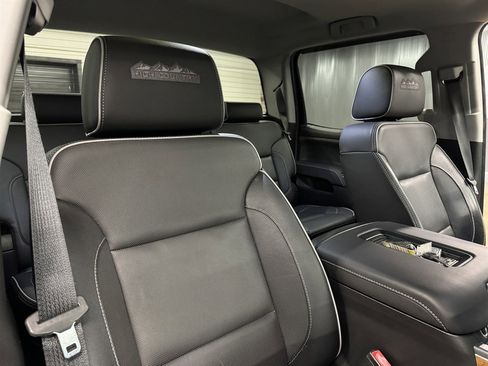 Used 2019 Chevrolet Silverado 3500 High Country w/ Duramax Plus Package AWD/4WD image 35