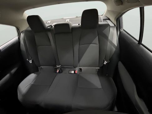 Used 2023 Toyota Corolla LE image 28