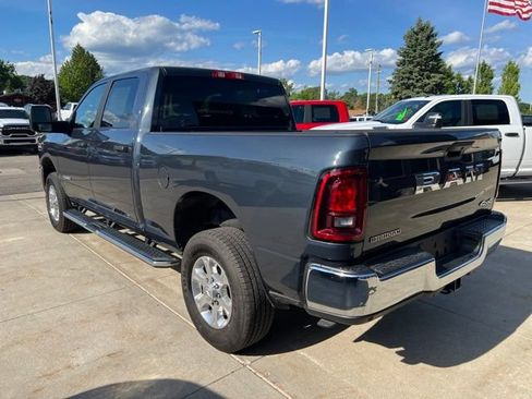 Used 2026 RAM 2500 Big Horn AWD/4WD image 4