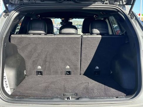 Used 2024 Jeep Compass Latitude image 20