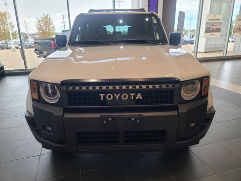 Used 2025 Toyota Land Cruiser 1958 image 9