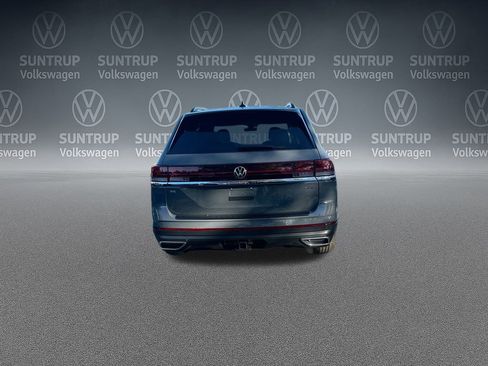 New 2026 Volkswagen Atlas SE image 30