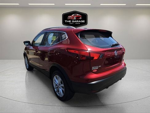 Used 2019 Nissan Rogue Sport SV w/ All-Weather Package AWD/4WD image 4