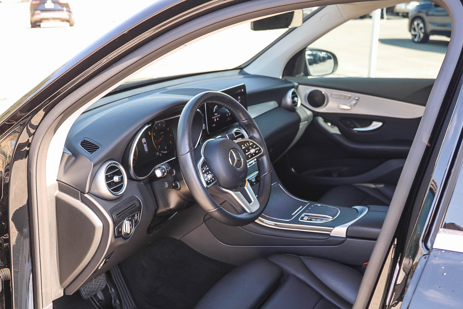 Used 2022 Mercedes-Benz GLC 300 image 19