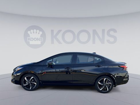 Used 2024 Nissan Versa SR w/ Trunk Package image 2