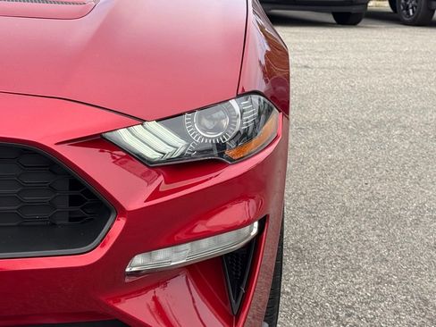 Certified 2019 Ford Mustang Coupe image 8