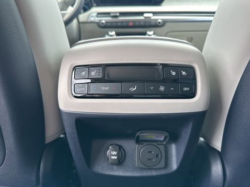 Used 2025 Hyundai Palisade Calligraphy AWD/4WD image 23