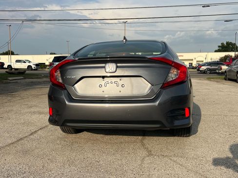 Used 2017 Honda Civic EX image 28