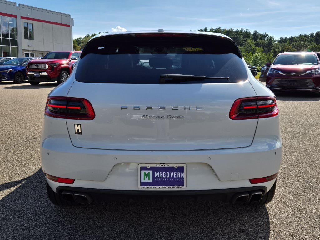 Used 2015 Porsche Macan Turbo AWD/4WD image 4