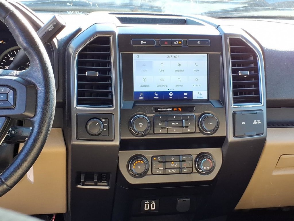 Used 2020 Ford F150 XLT w/ Equipment Group 302A Luxury AWD/4WD image 14