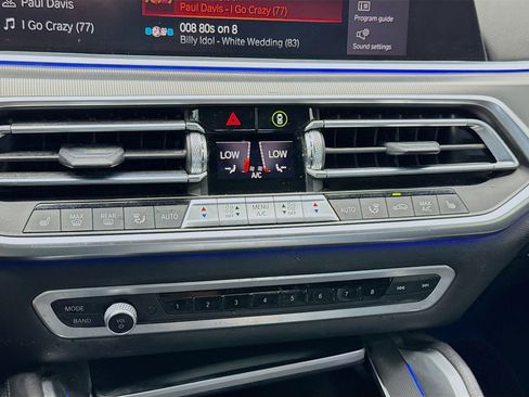 Used 2020 BMW X6 sDrive40i w/ Premium Package image 12