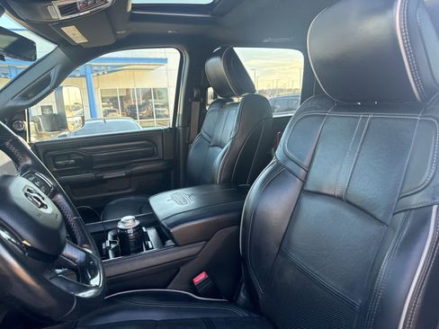 Used 2022 RAM 3500 Limited image 15