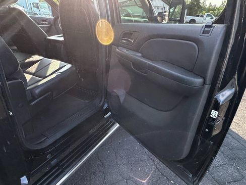 Used 2013 Chevrolet Silverado 2500 LTZ w/ LTZ Plus Package AWD/4WD image 26