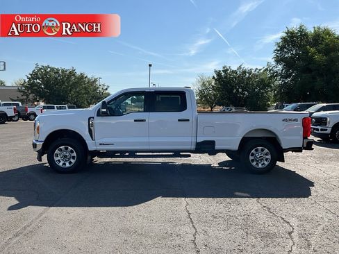 Used 2023 Ford F350 XLT w/ Camper Package AWD/4WD image 6
