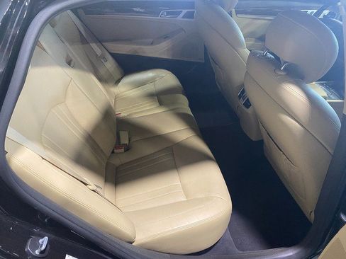 Used 2017 Genesis G80 3.8 w/ Option Group 02 RWD image 16