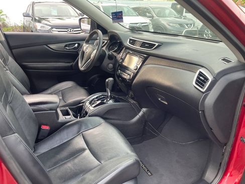 Used 2014 Nissan Rogue SL w/ SL Premium Package AWD/4WD image 28