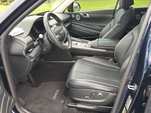 Used 2023 Genesis GV80 2.5T w/ Advanced Package AWD/4WD image 10