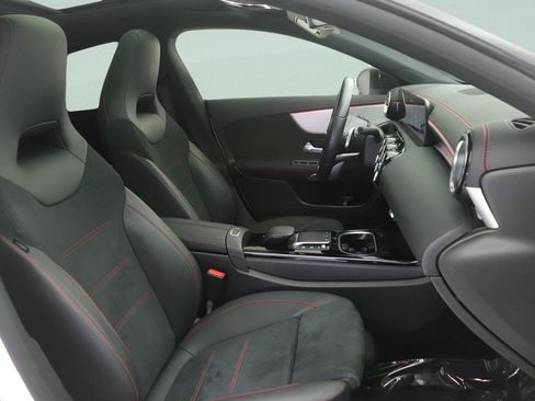 Certified 2023 Mercedes-Benz CLA 250 image 28