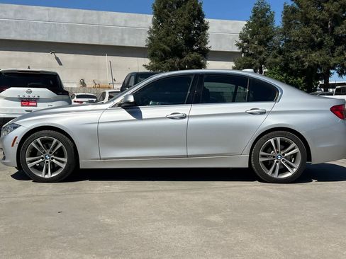 Used 2017 BMW 330i Sedan image 6