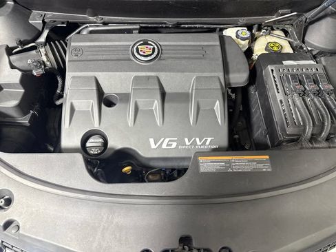 Used 2015 Cadillac SRX Luxury w/ Driver Awareness Package AWD/4WD image 41