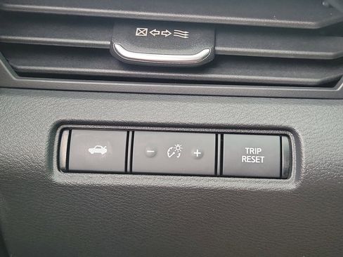 Used 2020 Nissan Altima 2.5 SR w/ Premium Package image 27