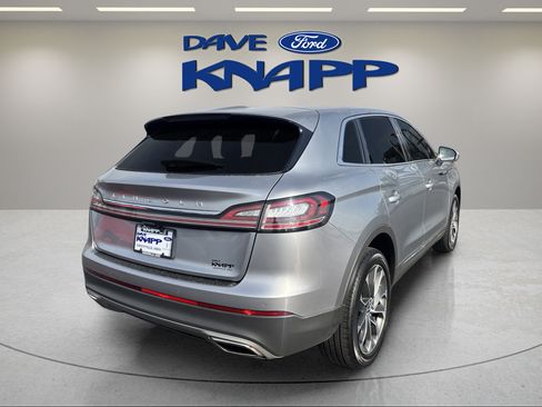 Used 2023 Lincoln Nautilus Reserve AWD/4WD image 7