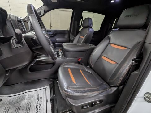 Used 2021 GMC Sierra 1500 AT4 w/ AT4 Premium Package AWD/4WD image 14