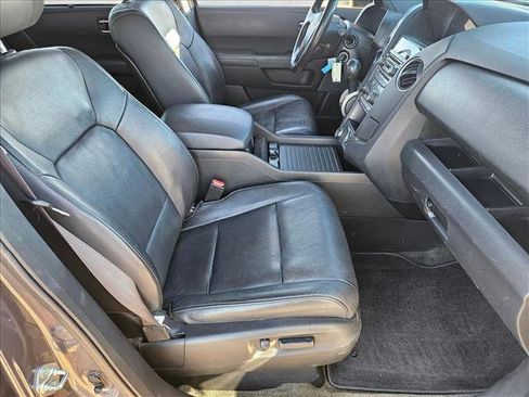 Used 2015 Honda Pilot Touring image 13