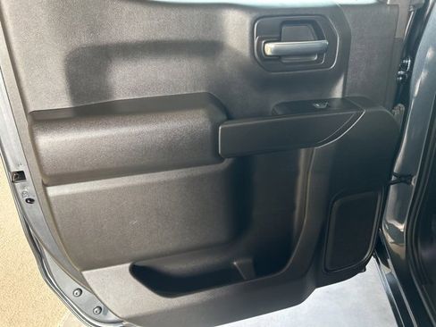 Used 2022 Chevrolet Silverado 1500 Custom image 20