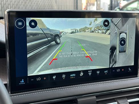 New 2025 Lincoln Corsair Grand Touring w/ Equipment Group 302A AWD/4WD image 18