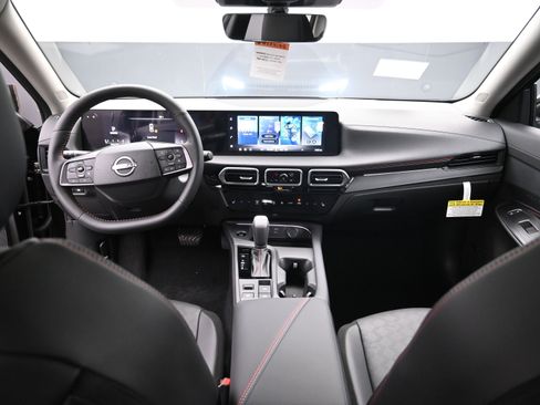 New 2026 Nissan Sentra SR w/ SR Premium Package image 20