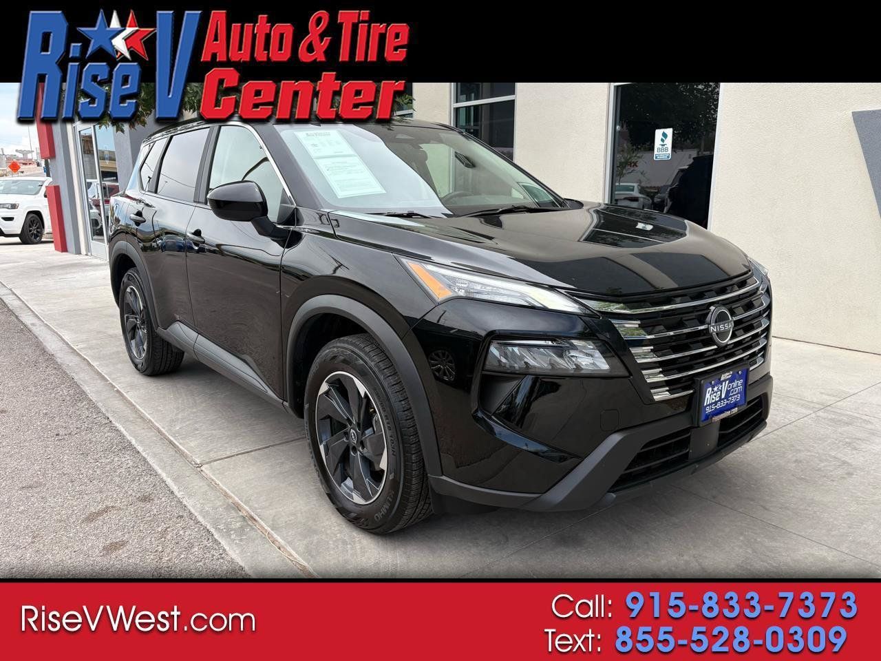 Used 2025 Nissan Rogue SV FWD image 1