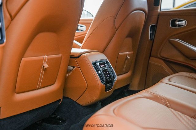 Used 2021 Aston Martin DBX AWD/4WD image 41