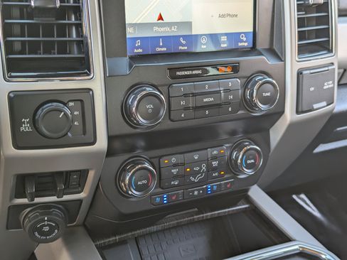 Used 2021 Ford F250 Lariat image 25