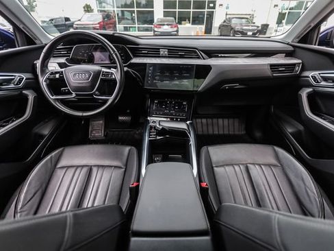 Used 2022 Audi e-tron Premium Plus AWD/4WD image 50