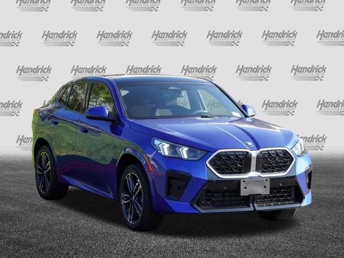 Certified 2026 BMW X2 xDrive28i w/ Technology Package AWD/4WD image 2