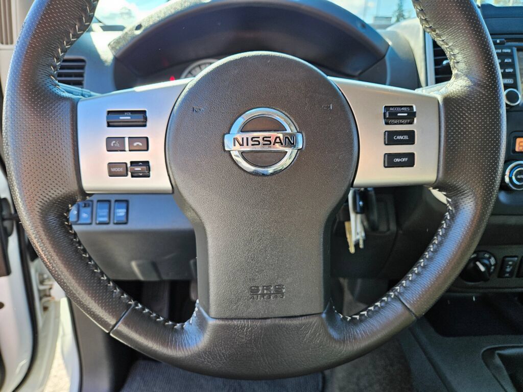 Used 2016 Nissan Frontier PRO-4X w/ Pro-4x Graphics Package AWD/4WD image 21
