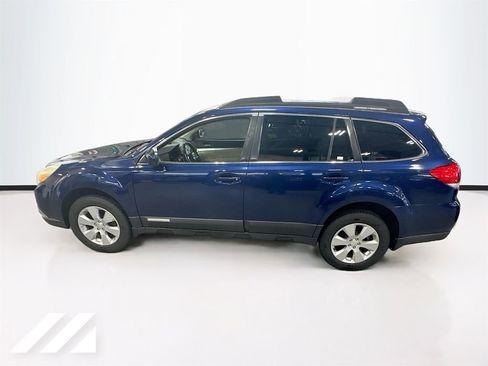 Used 2011 Subaru Outback 2.5i Premium AWD/4WD image 8