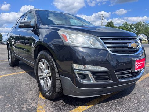 Used 2015 Chevrolet Traverse LT AWD/4WD image 4