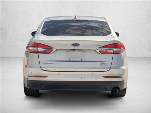 Used 2019 Ford Fusion SEL image 6