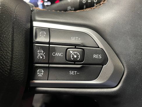 Used 2022 Jeep Compass Limited AWD/4WD image 16