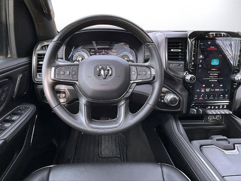 Used 2022 RAM 1500 Limited image 11